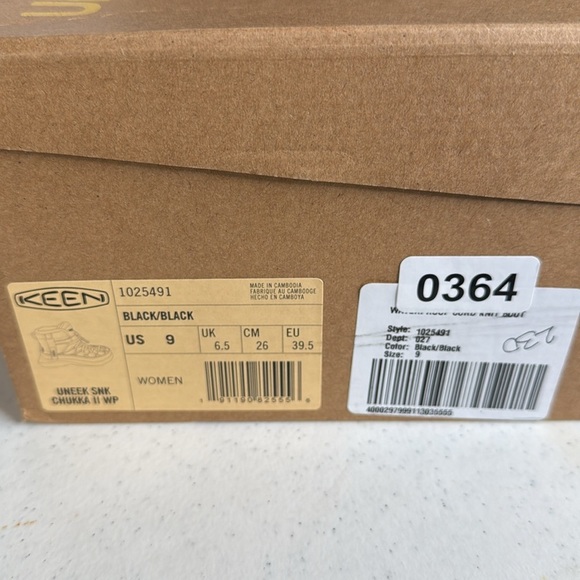 KEEN UNEEK SNK CHUKKA II WP W BLACK/BLACK Sz 9 - Picture 11 of 12
